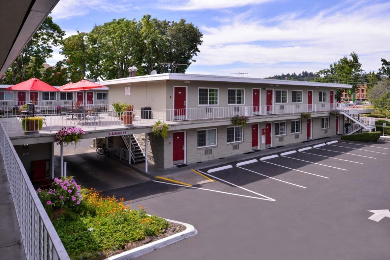 Campus Inn & Suites Eugene Downtown Extérieur photo