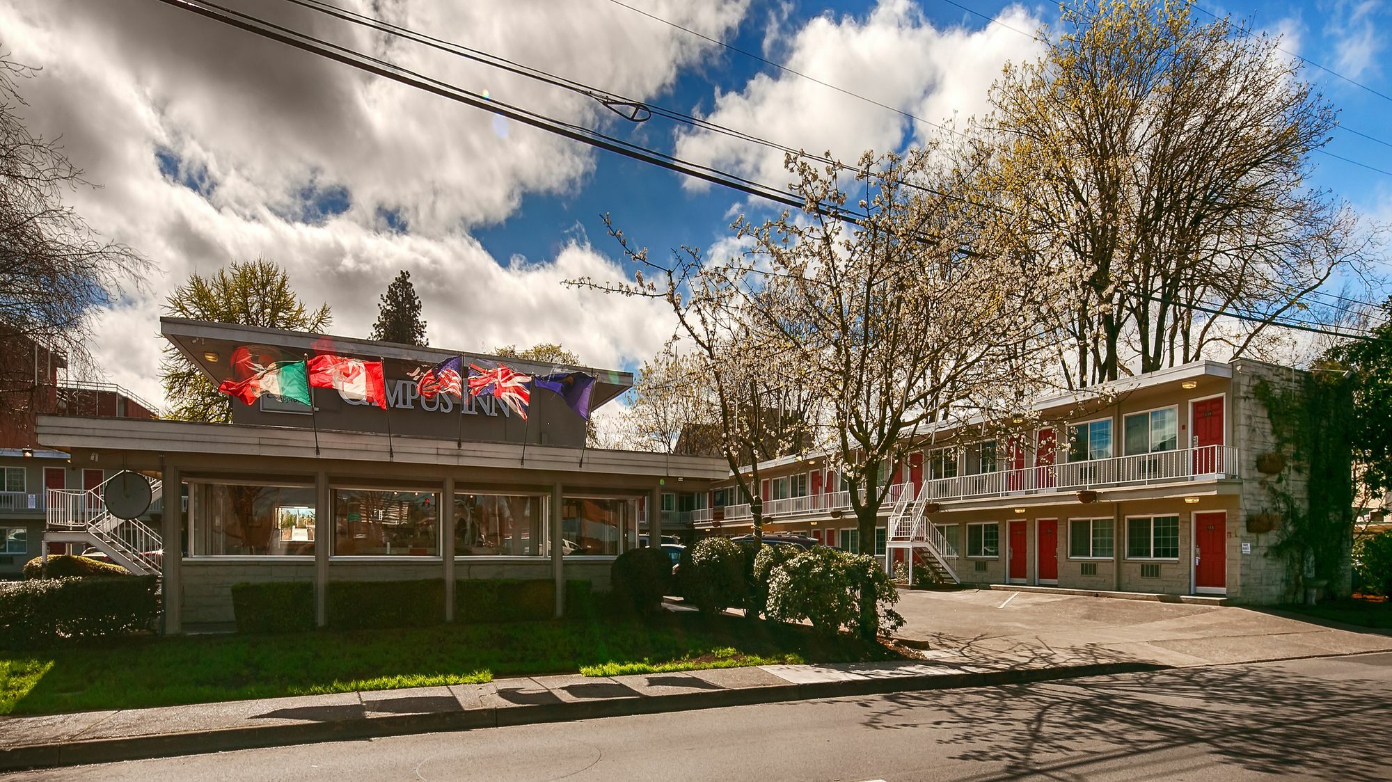 Campus Inn & Suites Eugene Downtown Extérieur photo